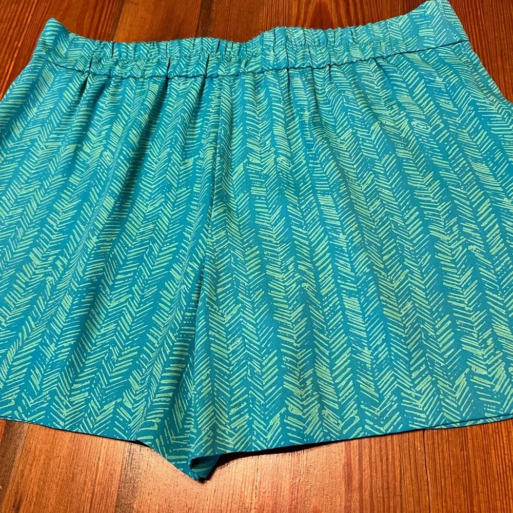 Loft Blue Printed Casual Shorts‎